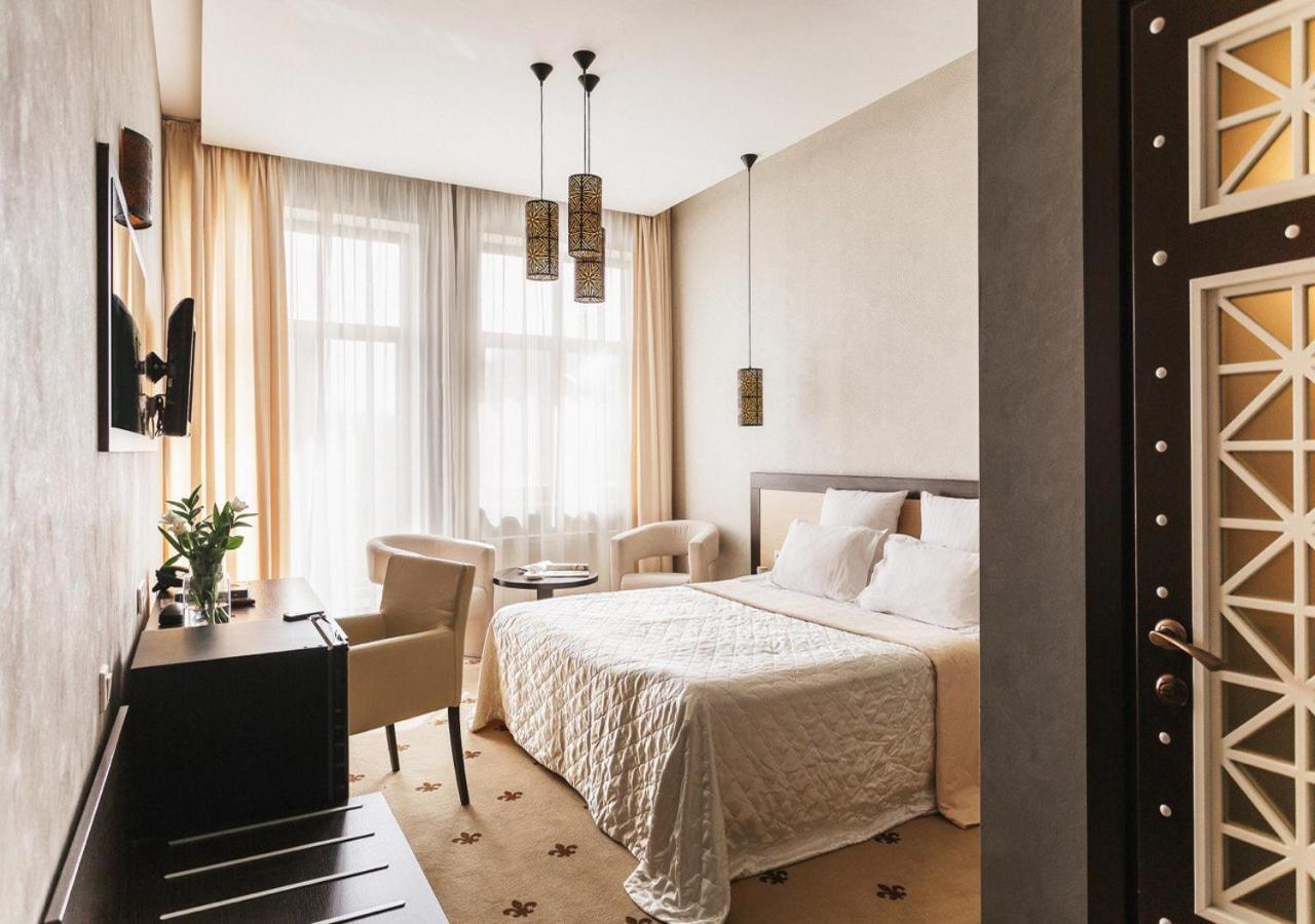 Ark Palace Hotel Odessa Buitenkant foto