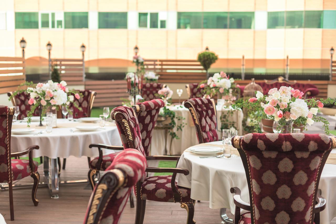 Ark Palace Hotel Odessa Buitenkant foto