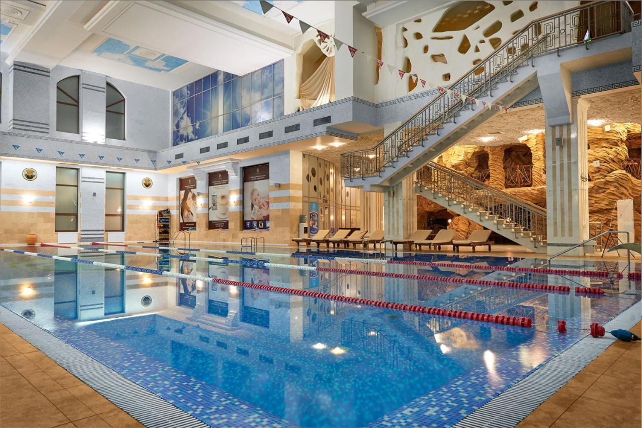 Ark Palace Hotel Odessa Buitenkant foto